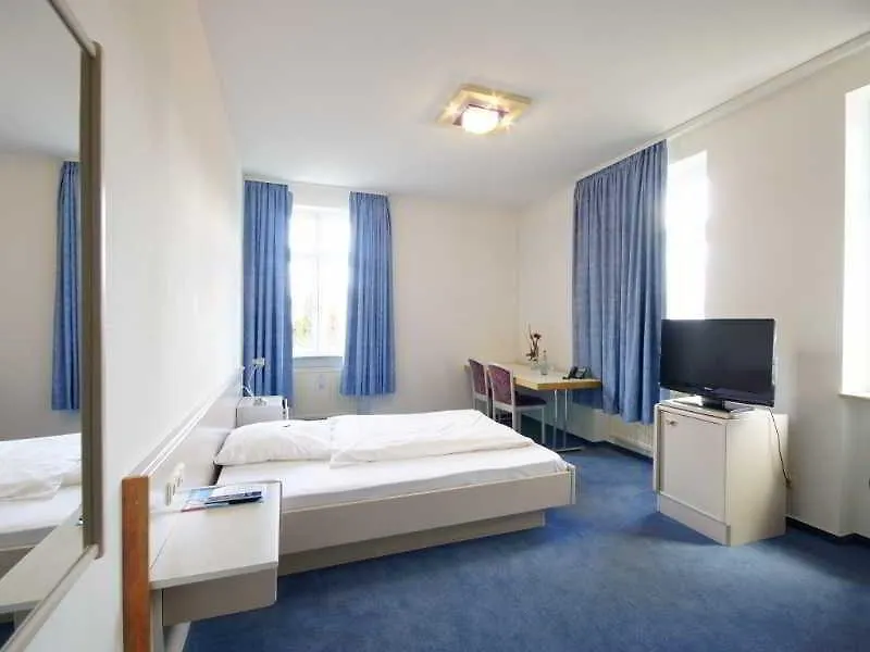 Hotel Neuwirtshaus - Superior Stuttgart